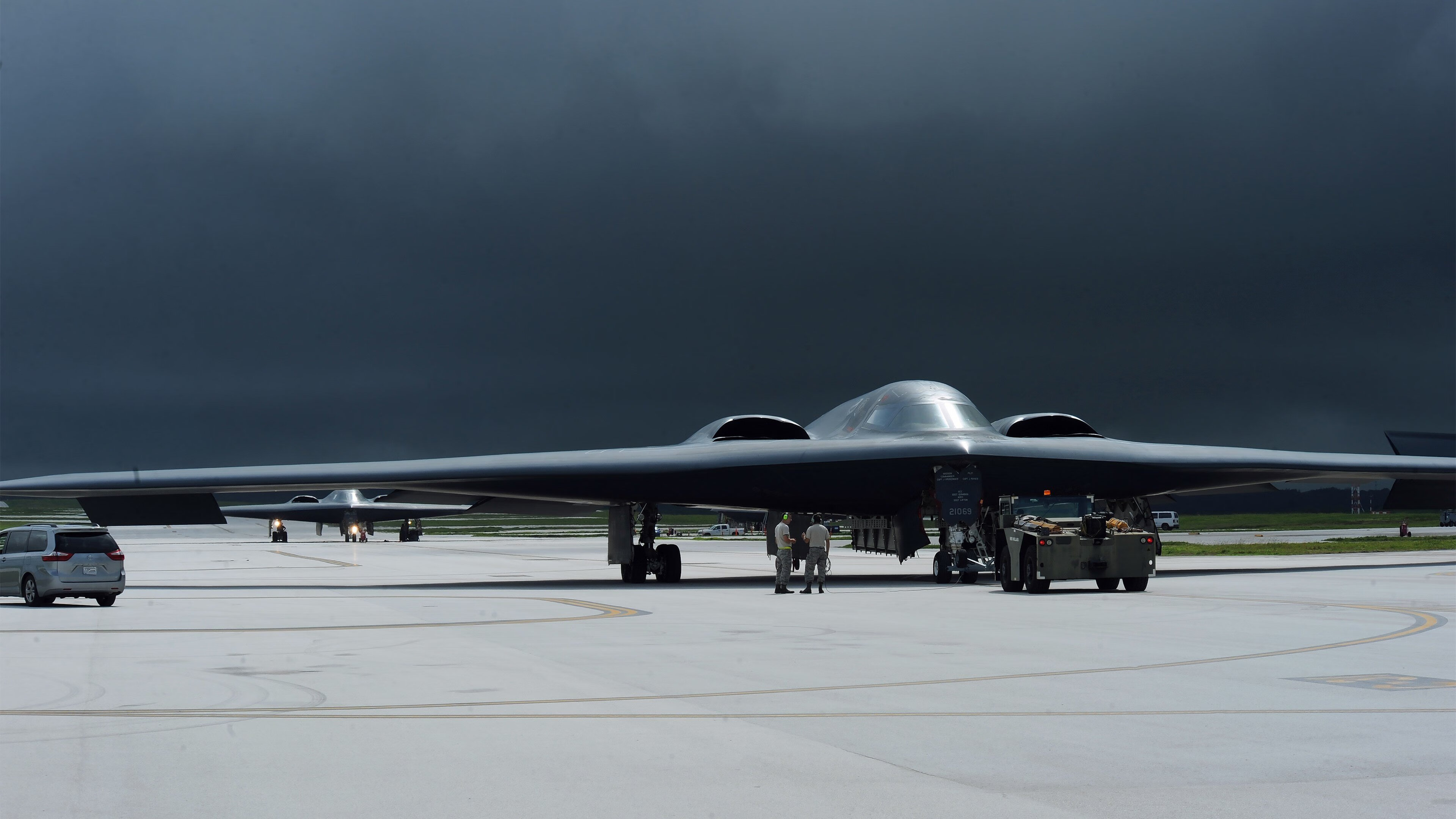 “校园足球升级,打造全民运动新风潮”,校园足球新政策