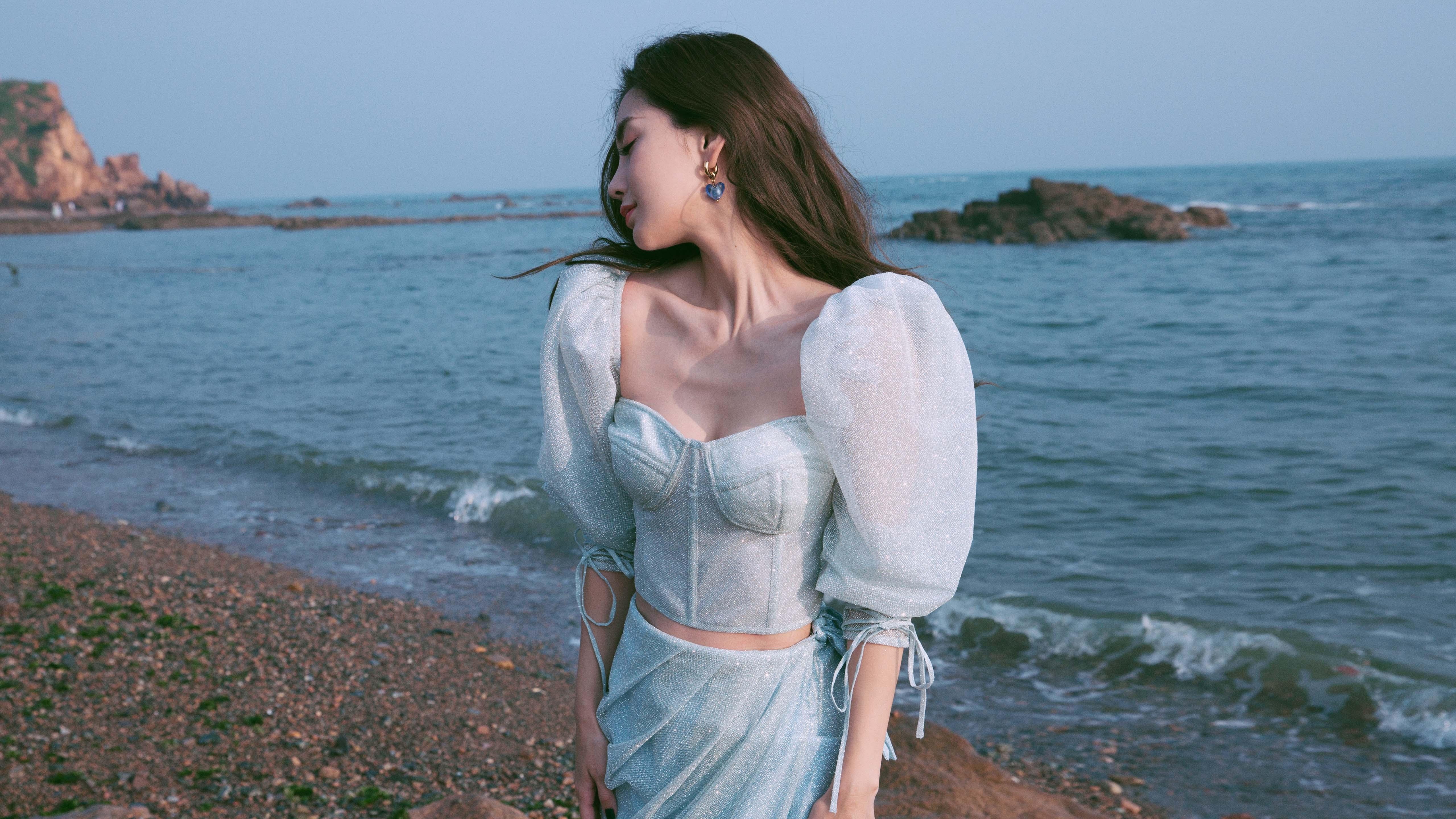 全国中小学体育运动会盛大开幕，中小学体育运动时间